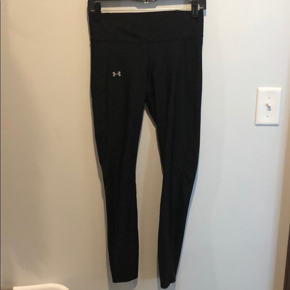 Under Armour black work out leggings M